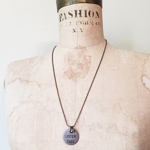 listen •• soul mantra necklace - Picture 2 of 5